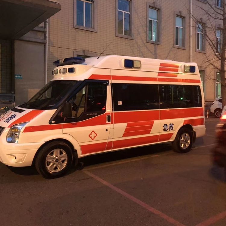 巴林左夜间租赁救护车护送病人转院：安全转运的 8 大核心注意事项